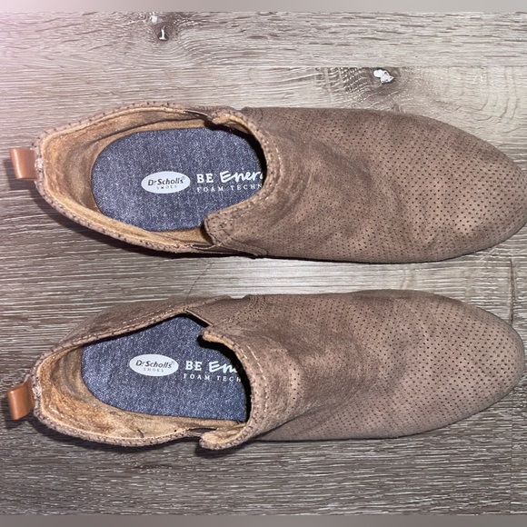 Dr Scholl’s taupe suede booties - Picture 3 of 4